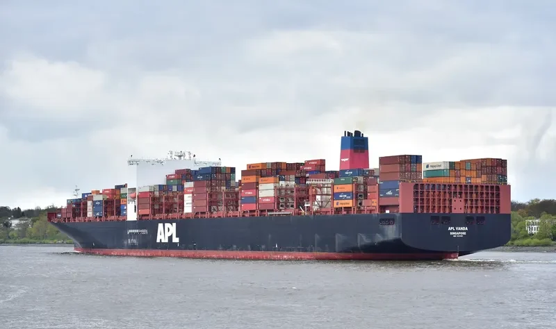 APL VANDA Container Ship IMO 9631993 photo 2