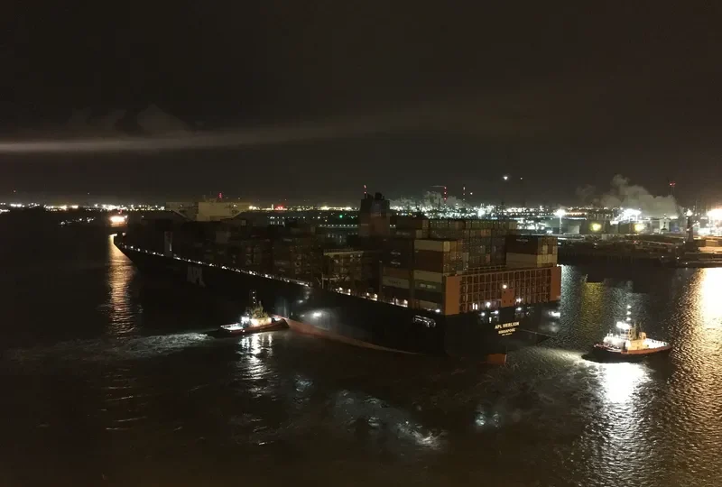 APL MERLION Container Ship IMO 9632014