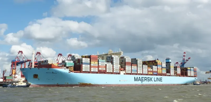 METTE MAERSK Container Ship IMO 9632155 photo 2