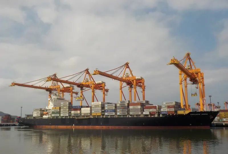 KMARIN AQUA Container Ship IMO 9632480 photo 2