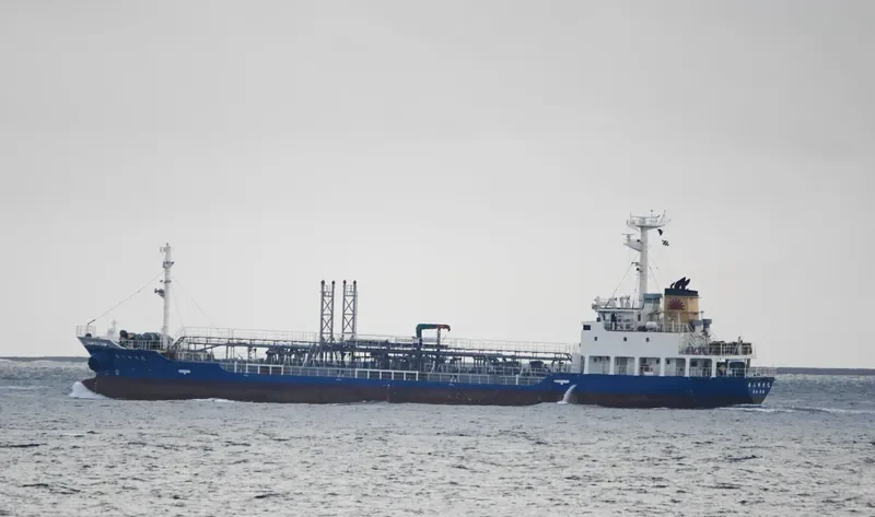 SHINKOU MARU NO.8 Tanker IMO 9632662 photo 8
