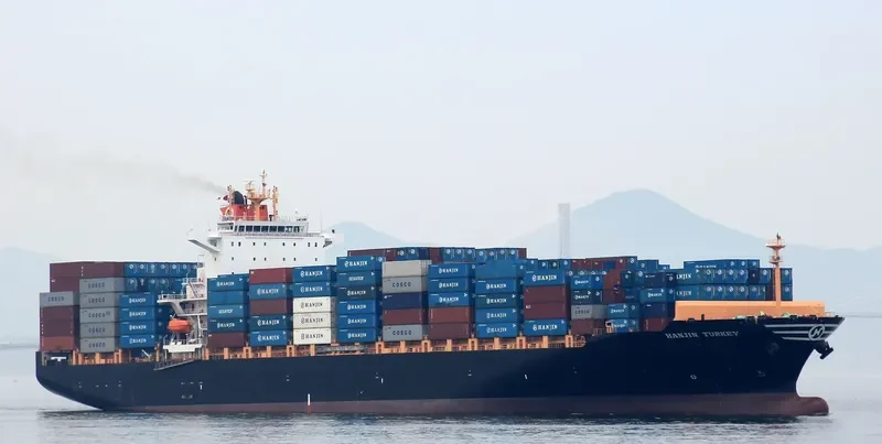 KOTA MANIS Container Ship IMO 9632741 photo 10