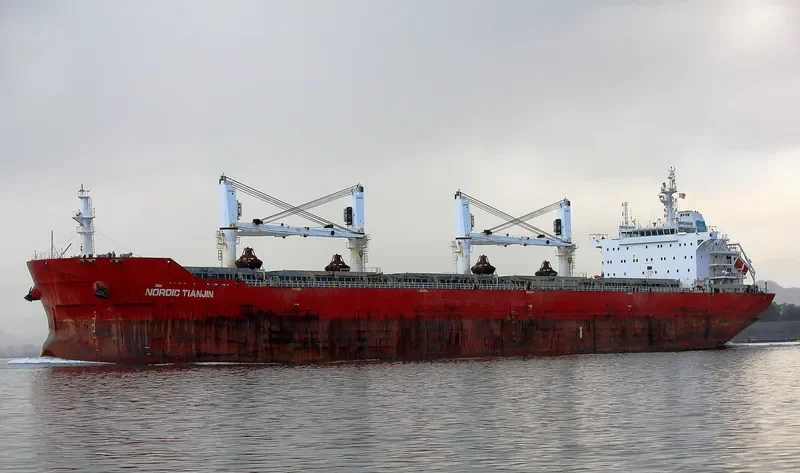 XIN HAI TONG 25 Bulk Carrier IMO 9632789 photo 5