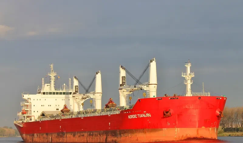 XIN HAI TONG 25 Bulk Carrier IMO 9632789 photo 9
