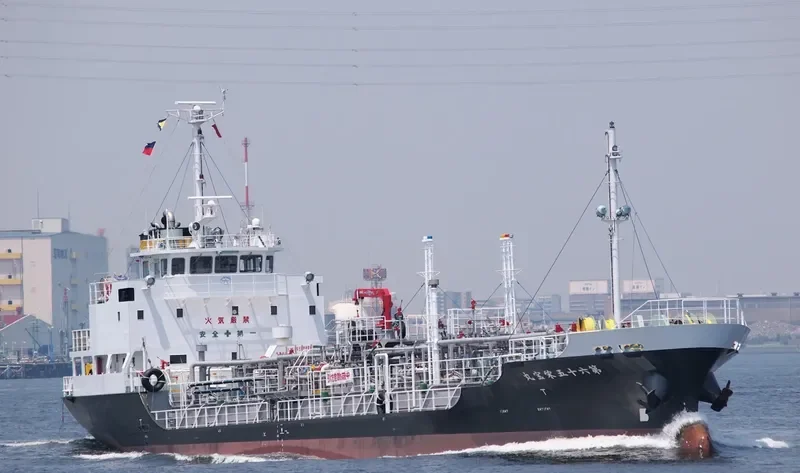 EIHO MARU NO.65 Tanker IMO 9634000 photo 2