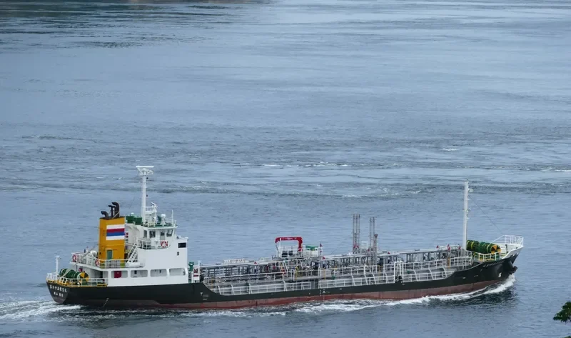 EIHO MARU NO.65 Tanker IMO 9634000 photo 8