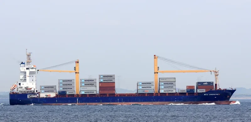 MCC SHENZHEN Container Ship IMO 9634696 photo 3
