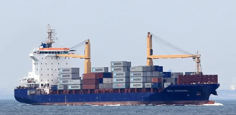 MCC SHENZHEN Container Ship IMO 9634696 photo 4