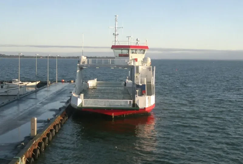 MJOLNER FUR Ro-Ro IMO 9635327 photo 4