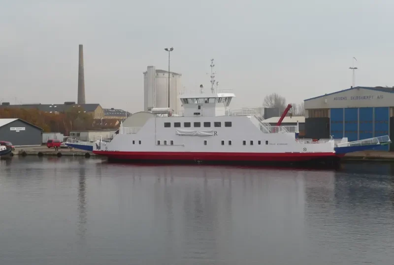 MJOLNER FUR Ro-Ro IMO 9635327 photo 7