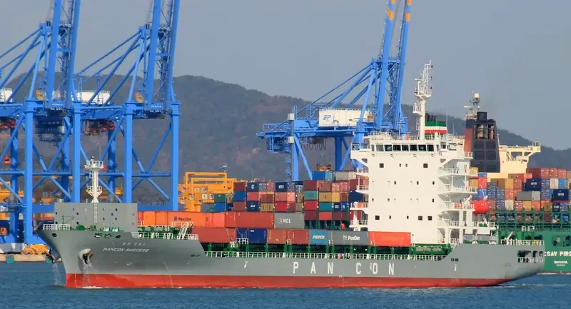 PANCON SUCCESS Container Ship IMO 9635420 photo 10