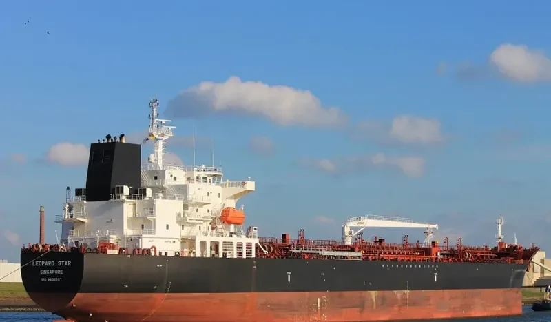 ELANDRA STAR Tanker IMO 9635767 photo 9