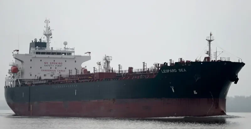 LEOPARD SEA Tanker IMO 9635779 photo 8