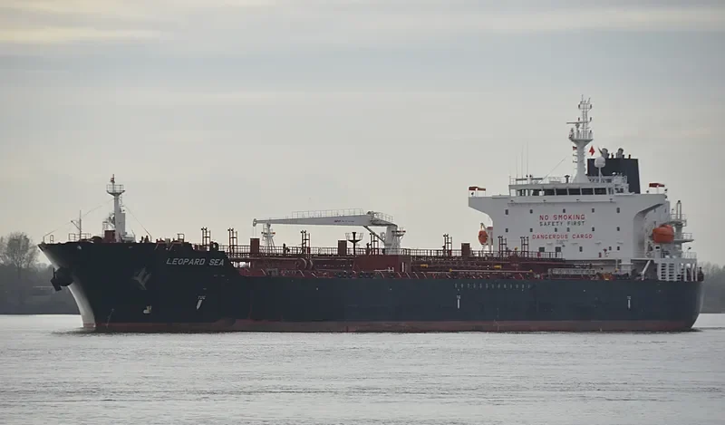 LEOPARD SEA Tanker IMO 9635779 photo 10