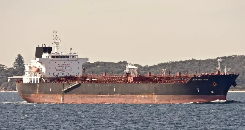 VALLE SOLE Tanker IMO 9635781 photo 3
