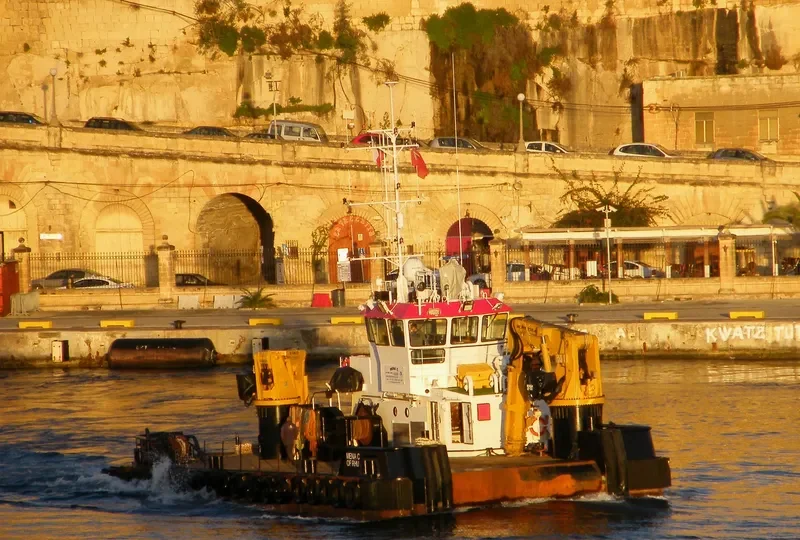 MENA C OF RHU Offshore Vessel IMO 9636125 photo 7