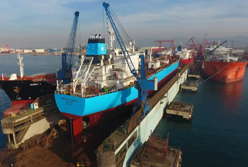 MAERSK ADRIATIC Tanker IMO 9636632 photo 4