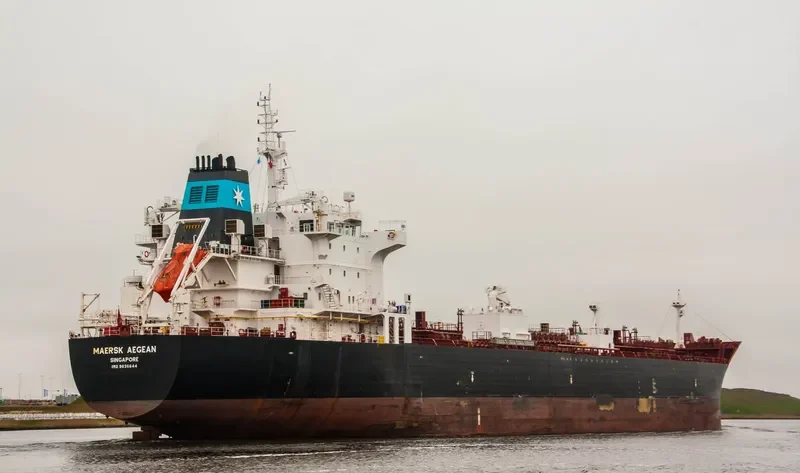 MAERSK AEGEAN Tanker IMO 9636644 photo 9