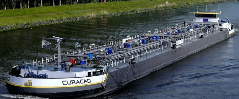 CURACAO Tanker IMO 9636890 photo 3