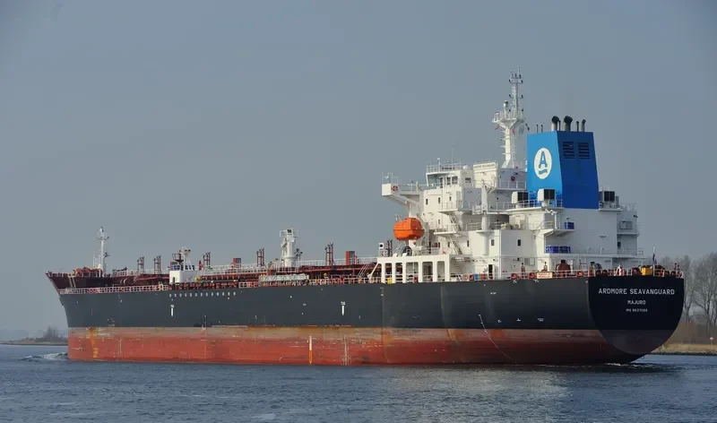 ARDMORE SEAVANGUARD Tanker IMO 9637088 photo 2