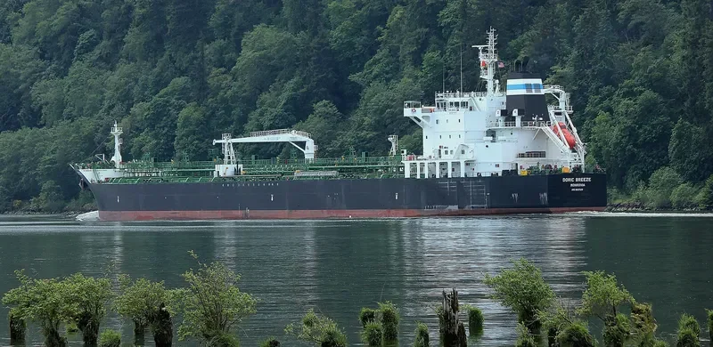DORIC BREEZE Tanker IMO 9637129 photo 7