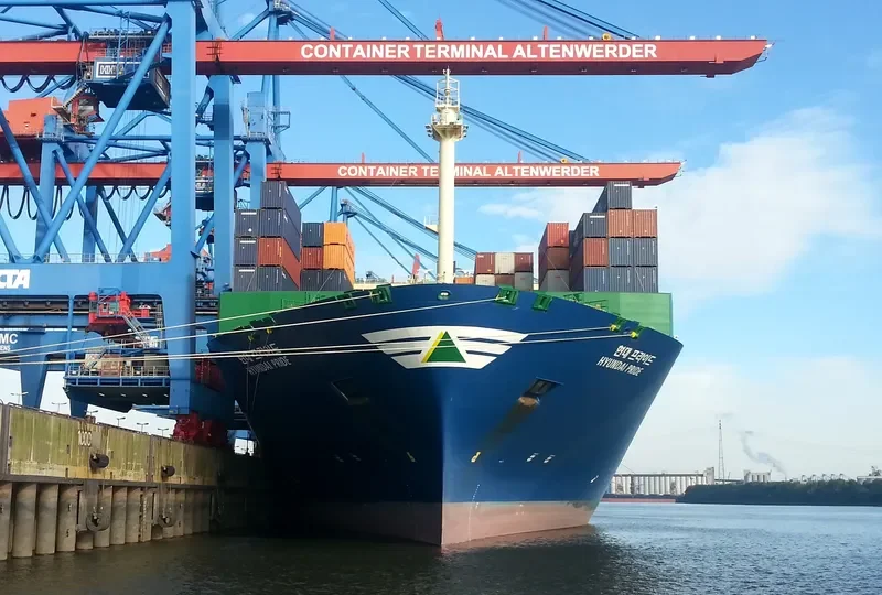 HYUNDAI PRIDE Container Ship IMO 9637260 photo 7