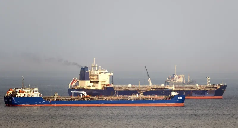 KORE Tanker IMO 9637583 photo 9