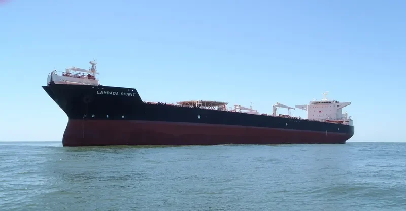 LAMBADA SPIRIT Tanker IMO 9637698 photo 9