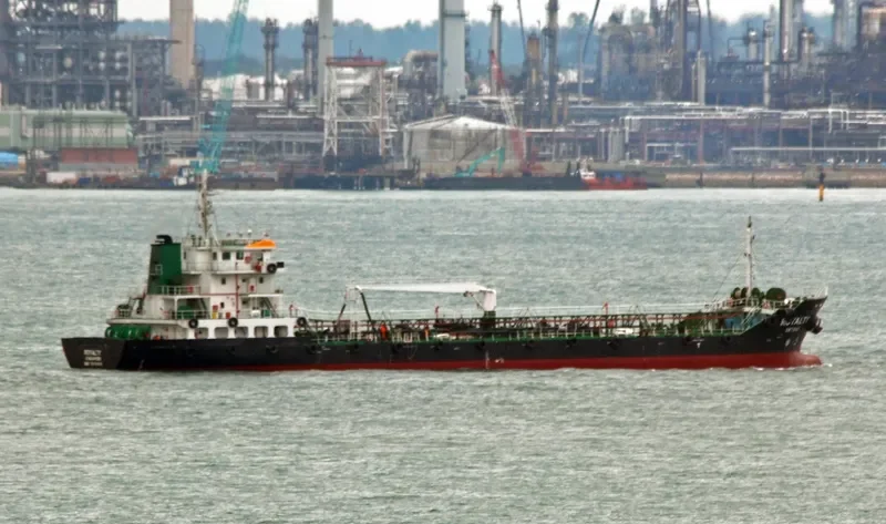 ROYALTY Tanker IMO 9638006 photo 3
