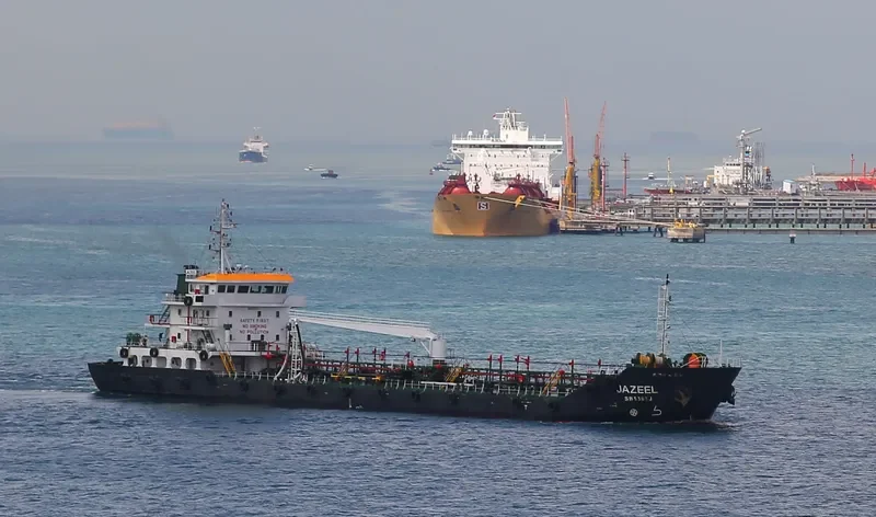 JAZEEL Tanker IMO 9638018 photo 3