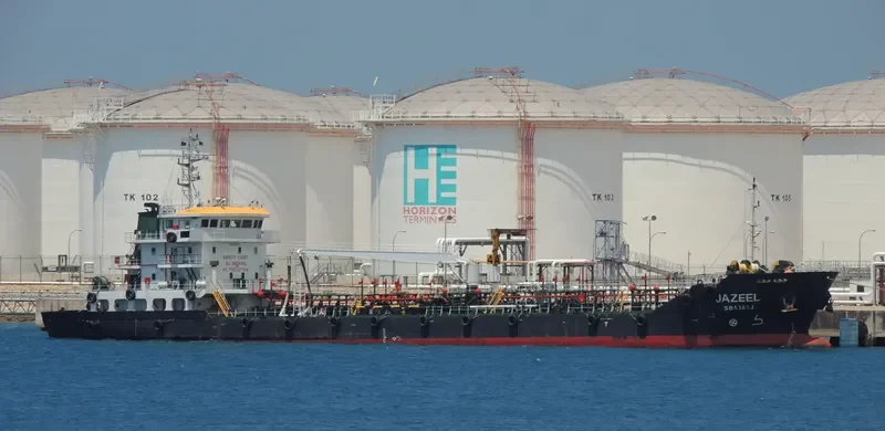 JAZEEL Tanker IMO 9638018 photo 4
