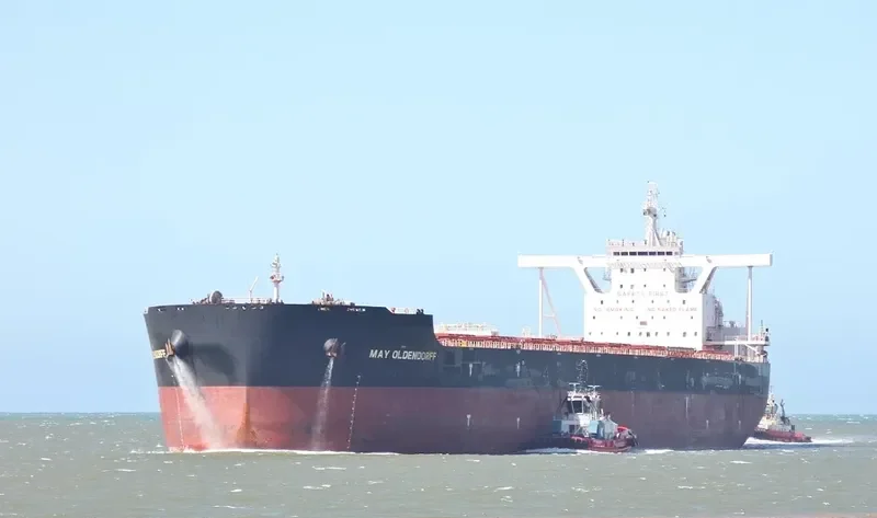 MAY OLDENDORFF Bulk Carrier IMO 9638056 photo 2