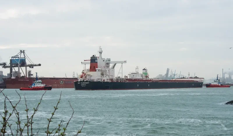 MAY OLDENDORFF Bulk Carrier IMO 9638056 photo 10