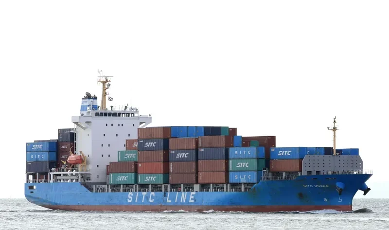 SITC OSAKA Container Ship IMO 9638329 photo 4