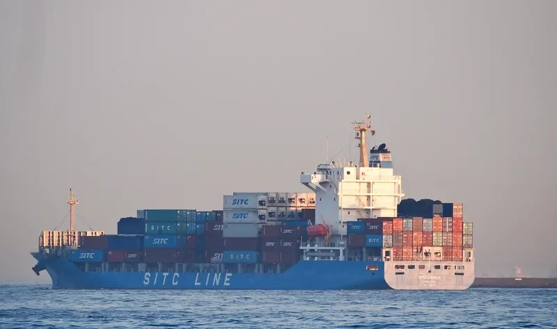 SITC OSAKA Container Ship IMO 9638329 photo 7