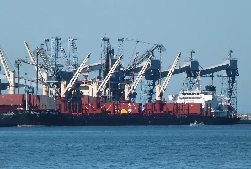 SCHUYLER TRADER Bulk Carrier IMO 9638408 photo 10