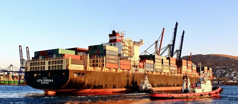 KOTA CEMPAKA Container Ship IMO 9638965 photo 3