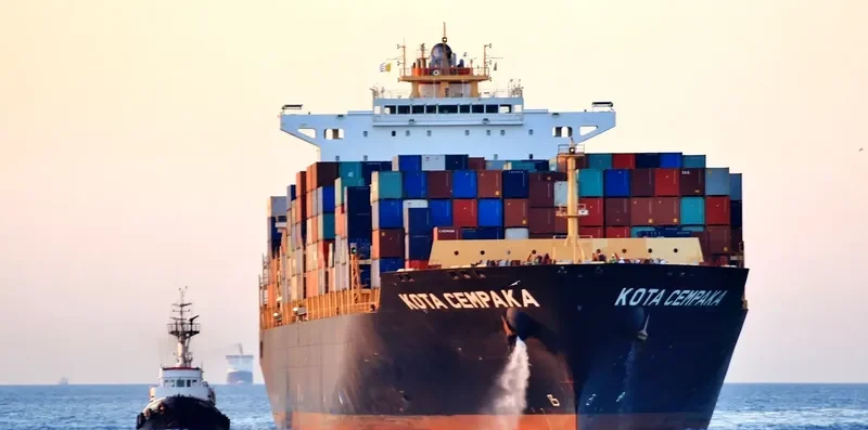 KOTA CEMPAKA Container Ship IMO 9638965 photo 5