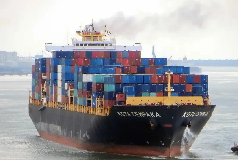 KOTA CEMPAKA Container Ship IMO 9638965 photo 9