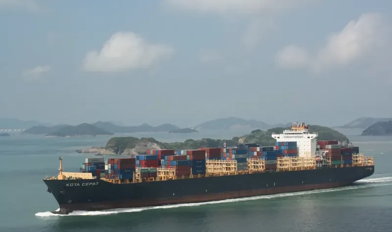 KOTA CEPAT Container Ship IMO 9638977