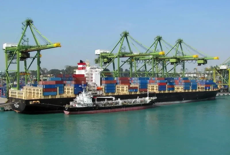 KOTA CEPAT Container Ship IMO 9638977 photo 6