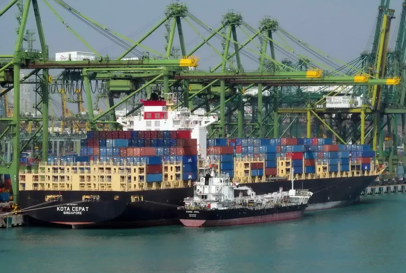 KOTA CEPAT Container Ship IMO 9638977 photo 7
