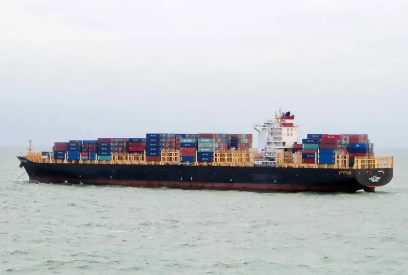 KOTA CEPAT Container Ship IMO 9638977 photo 9
