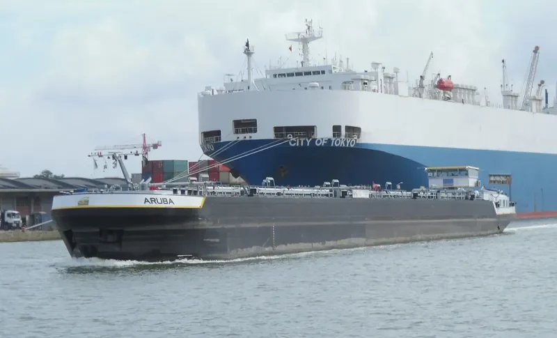 ARUBA Tanker IMO 9638989 photo 6