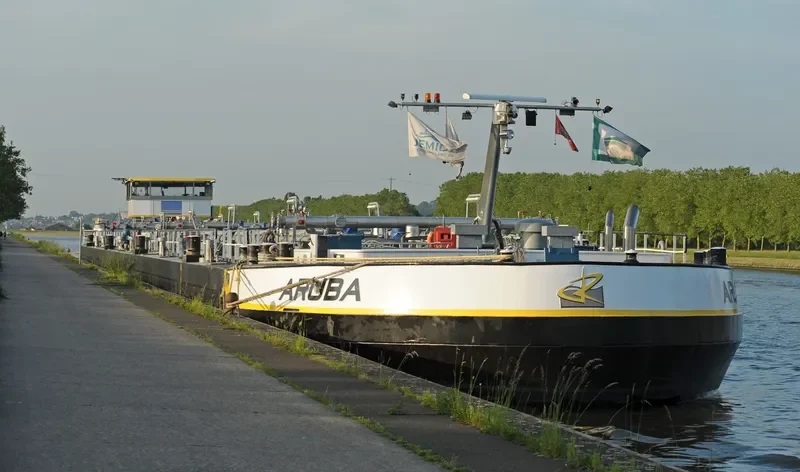 ARUBA Tanker IMO 9638989 photo 7