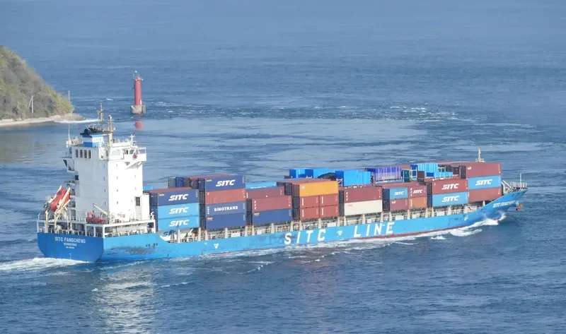 SITC FANGCHENG Container Ship IMO 9639660 photo 8