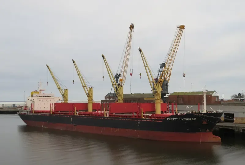 PRETTY UNIVERSE Bulk Carrier IMO 9639775 photo 4