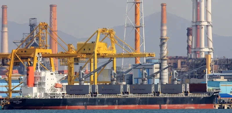 BASIC QUEEN Bulk Carrier IMO 9640061 photo 2