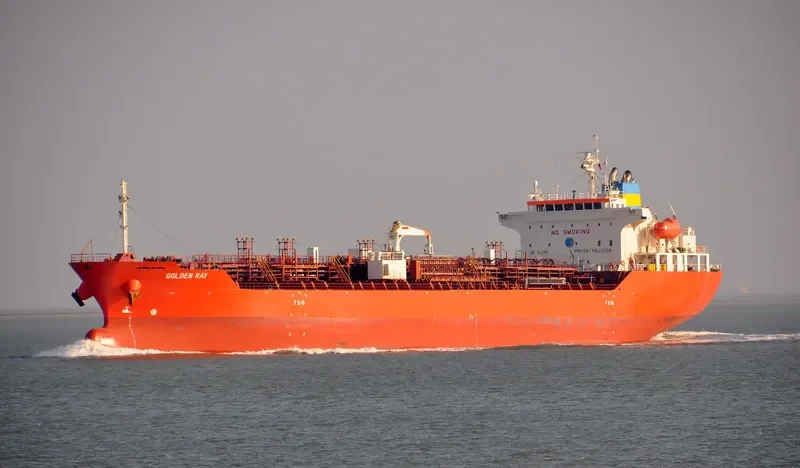 GOLDEN RAY Tanker IMO 9640102 photo 2