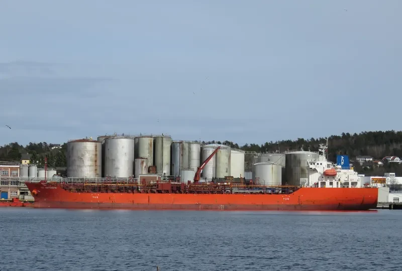 CHEM AMSTERDAM Tanker IMO 9640138 photo 10